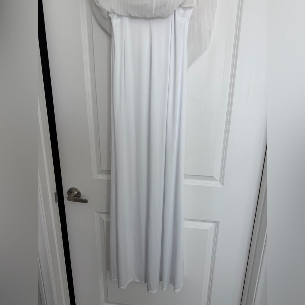 Express White Pleated Maxi Dress - Size M - Excellent Condition - Picture 9 of 9